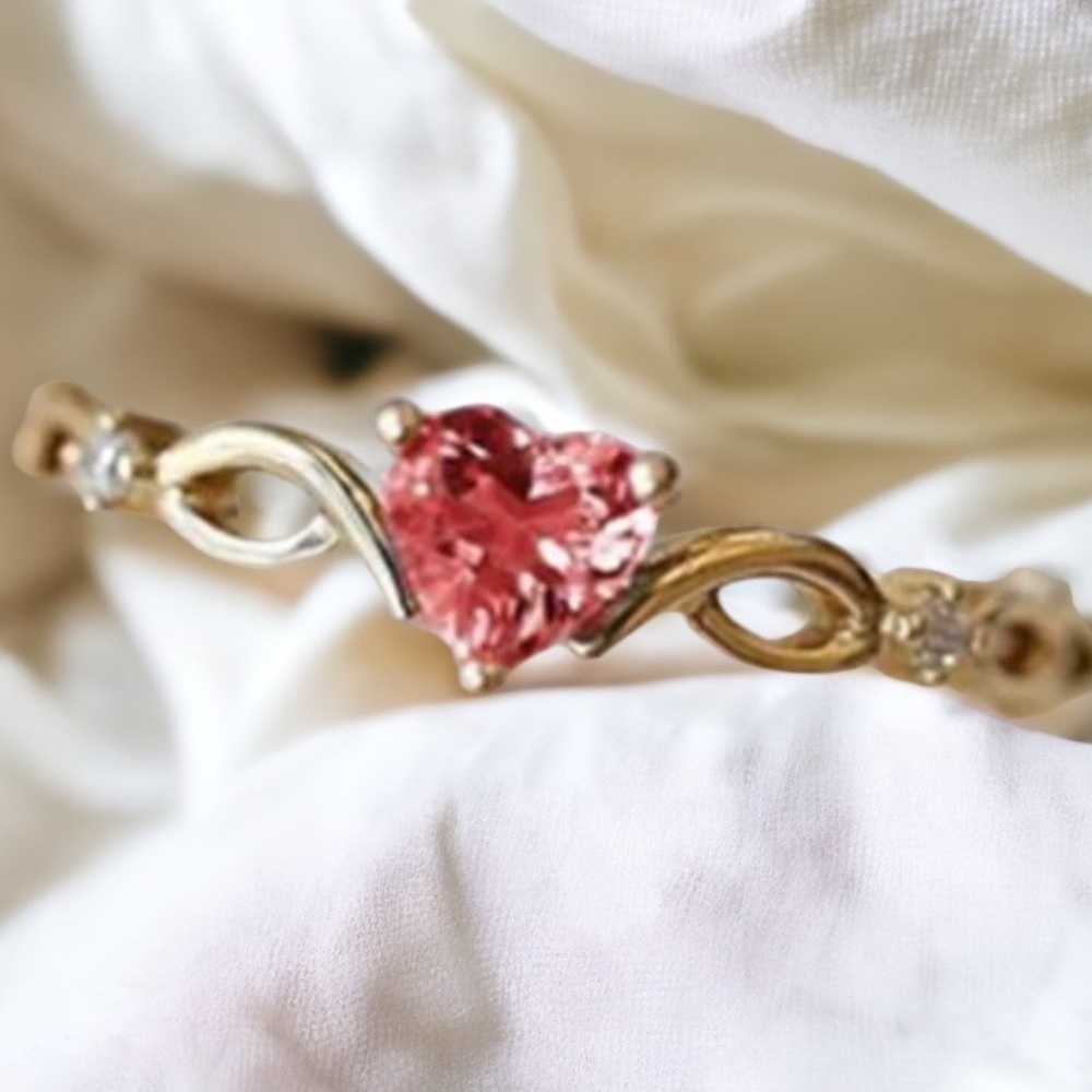 New Gold Tone Ruby Red CZ Dainty Heart Cut Ring Size 7